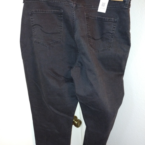NWT Levi's 90s mom jeans 18I W34 - Picture 12 of 13